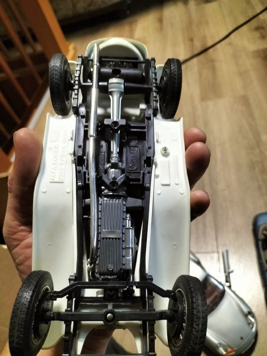 Modele trzy sztuki cena za komplet