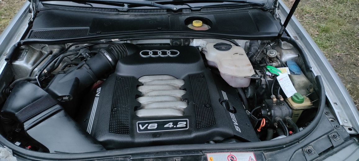 Audi   A6/S6 C5 V8