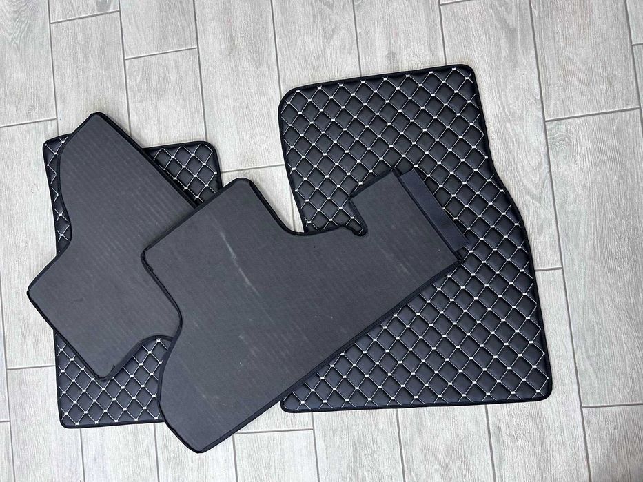 Коврики в салон Екошкіра для Ford Bronco Focus S-MAX C-MAX Edge Fiesta