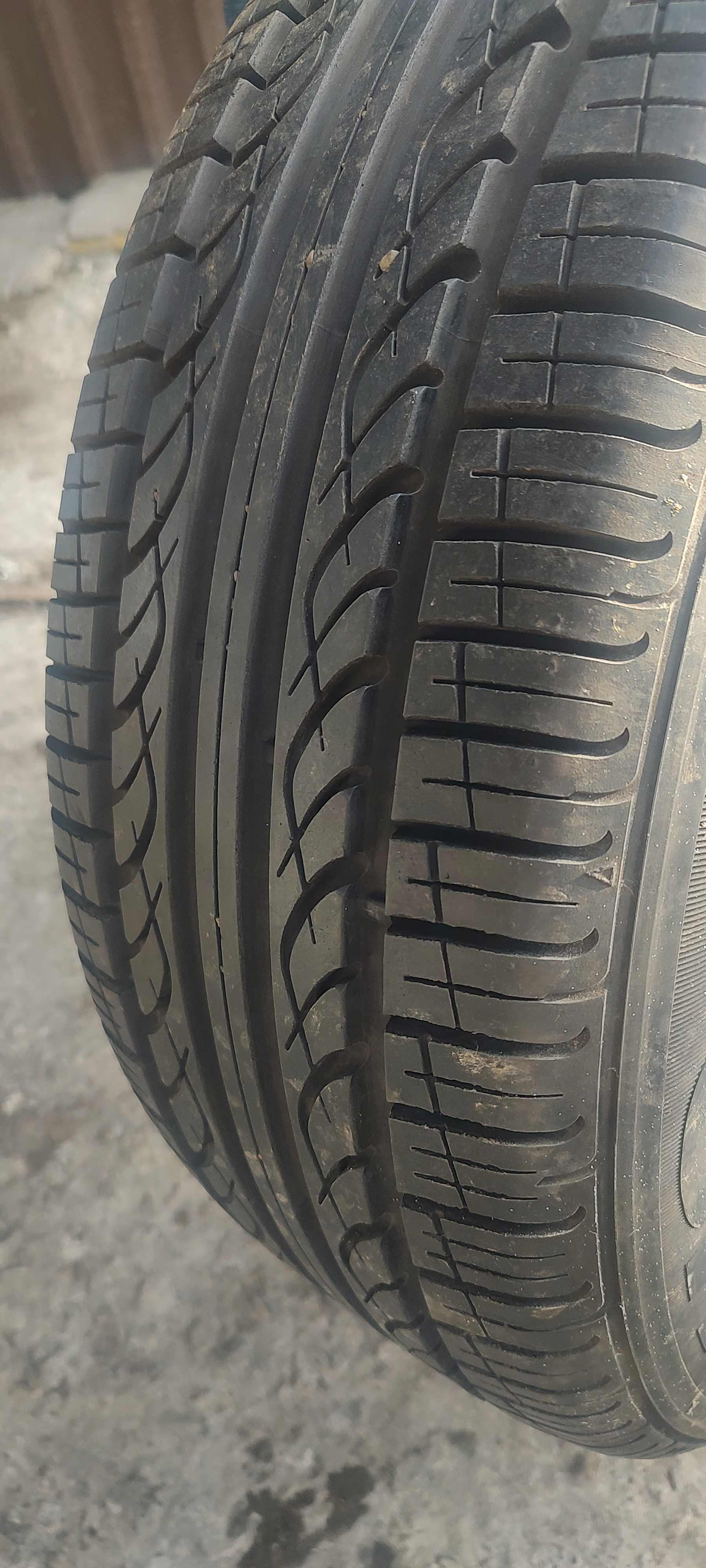 Kumho Solus KH15 205/60/15 1шт запаска