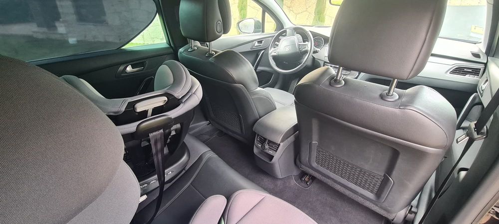 Peugeot 508sw 2012