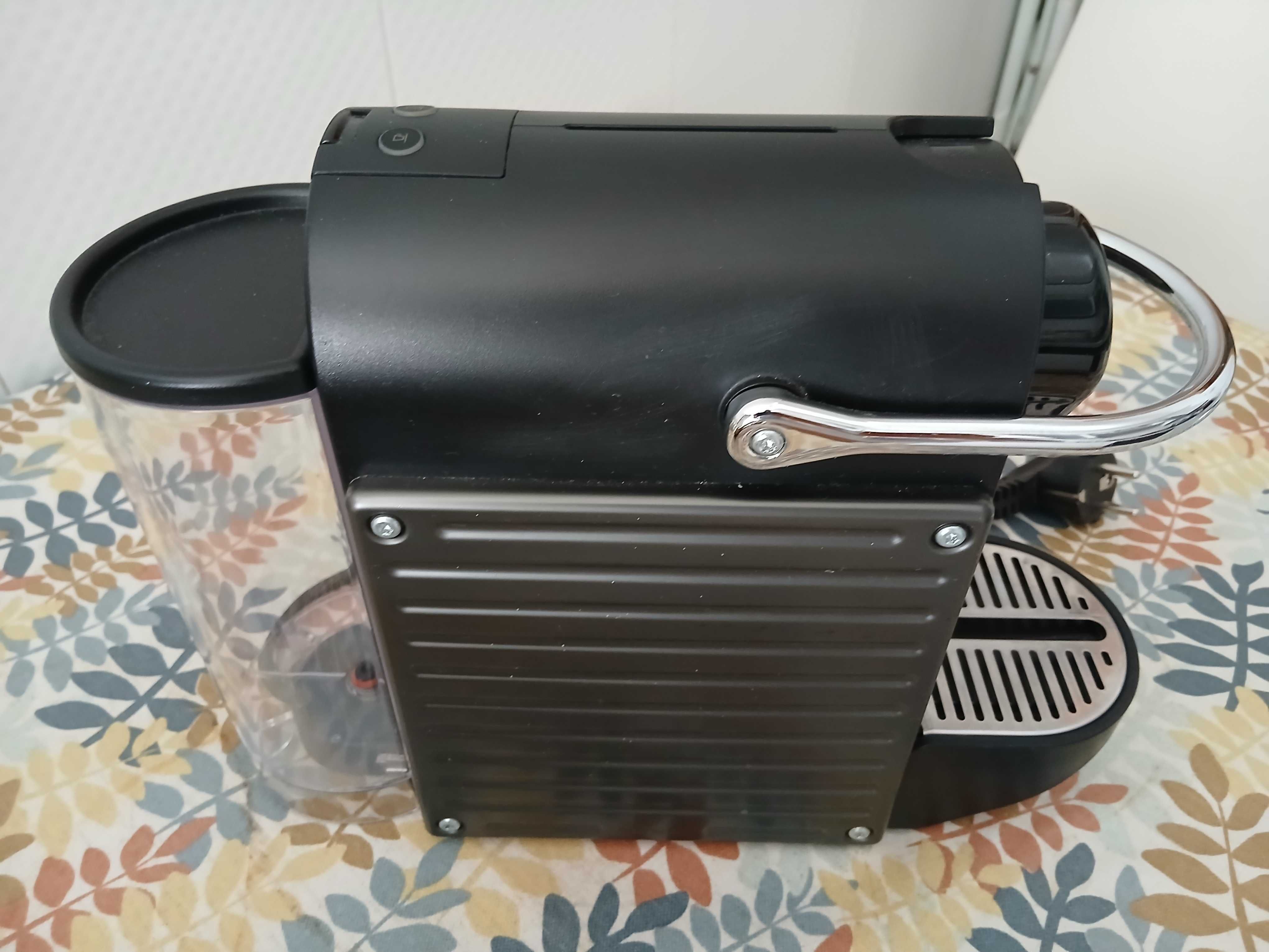 Máquina de café Nespresso, para peças