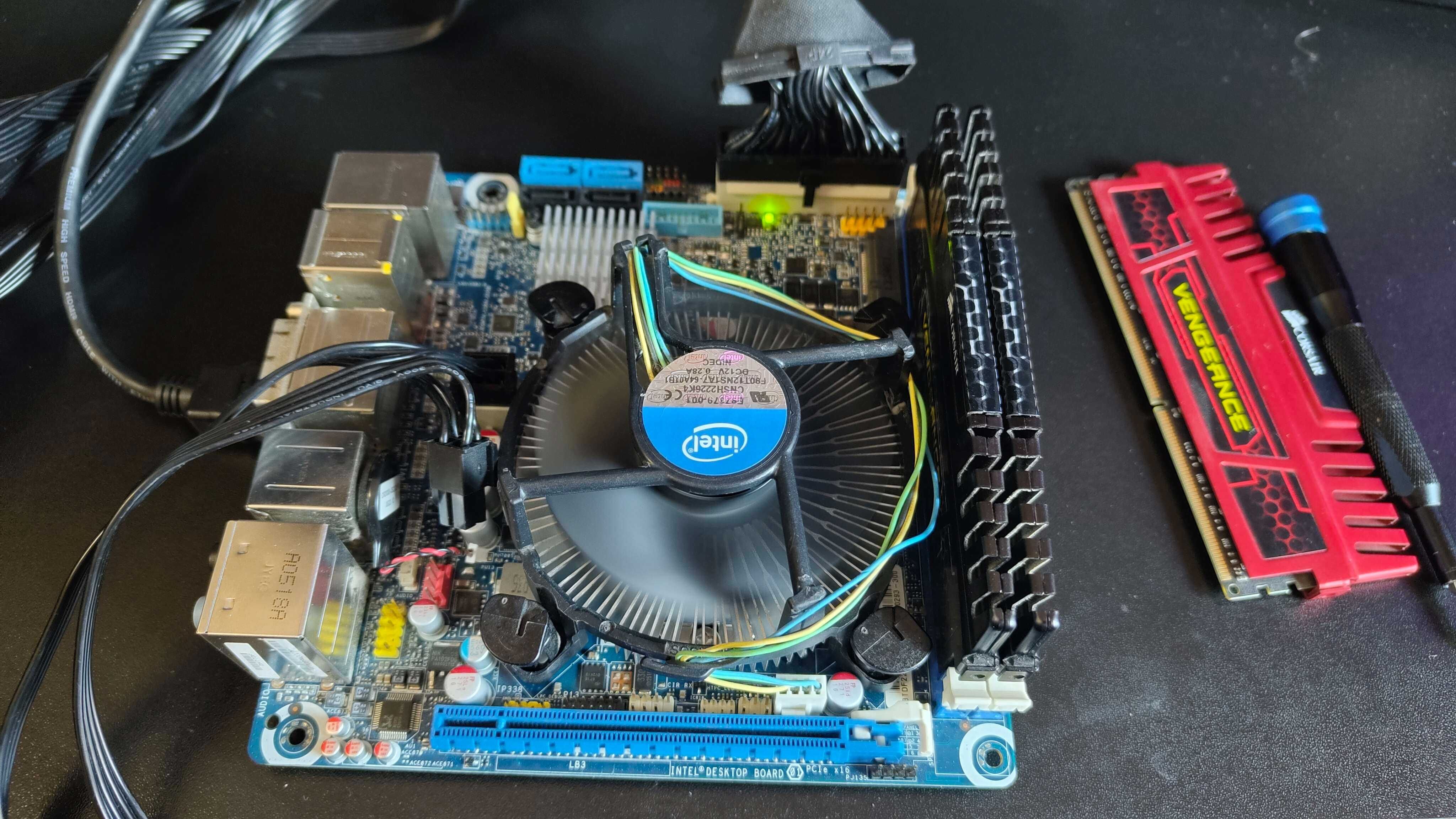Procesor Intel Core i7-3770 i płyta Mini ITX Intel DH77DF