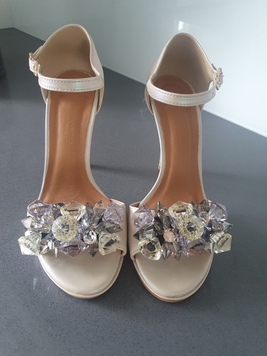 Eleganckie buty Giulio Santoro