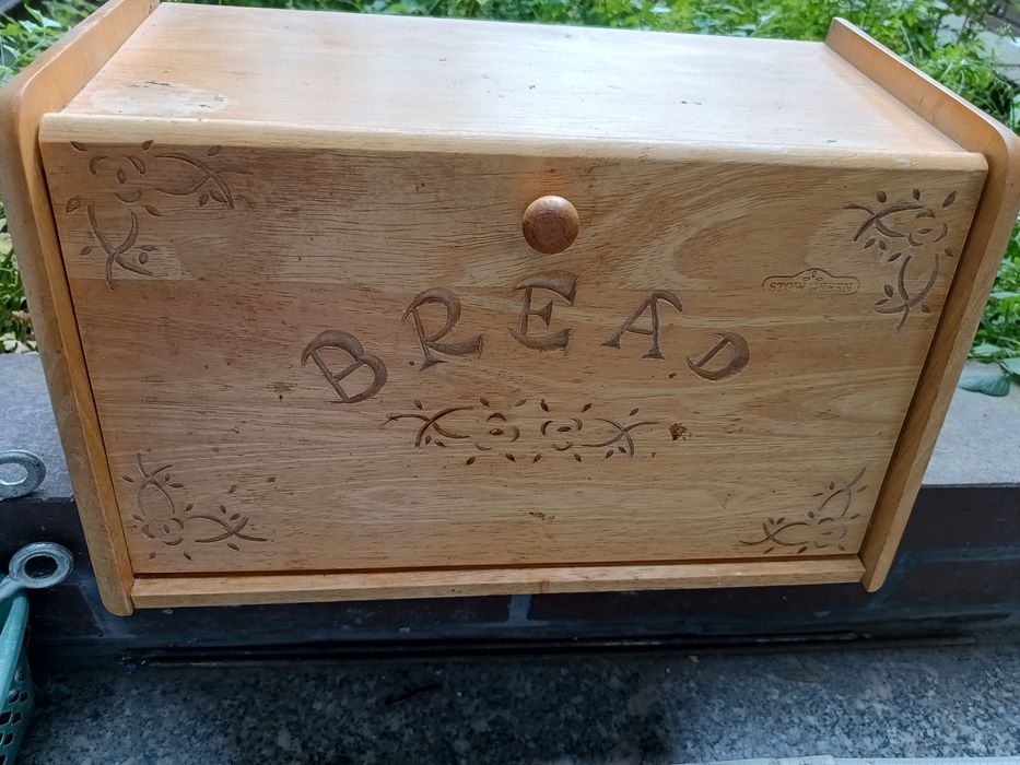 Chlebak z drewna do lekkiej renowacji