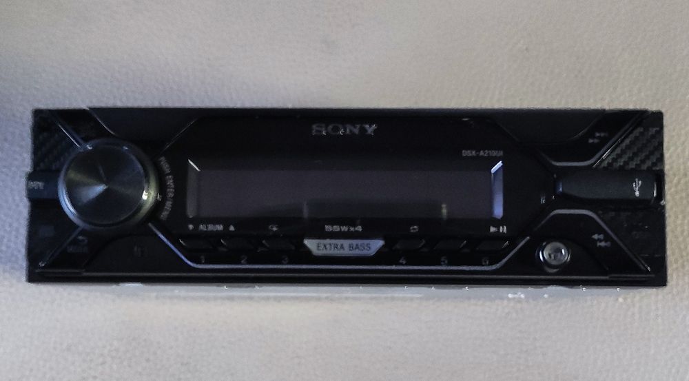 Rádio Sony DSX-A210UI