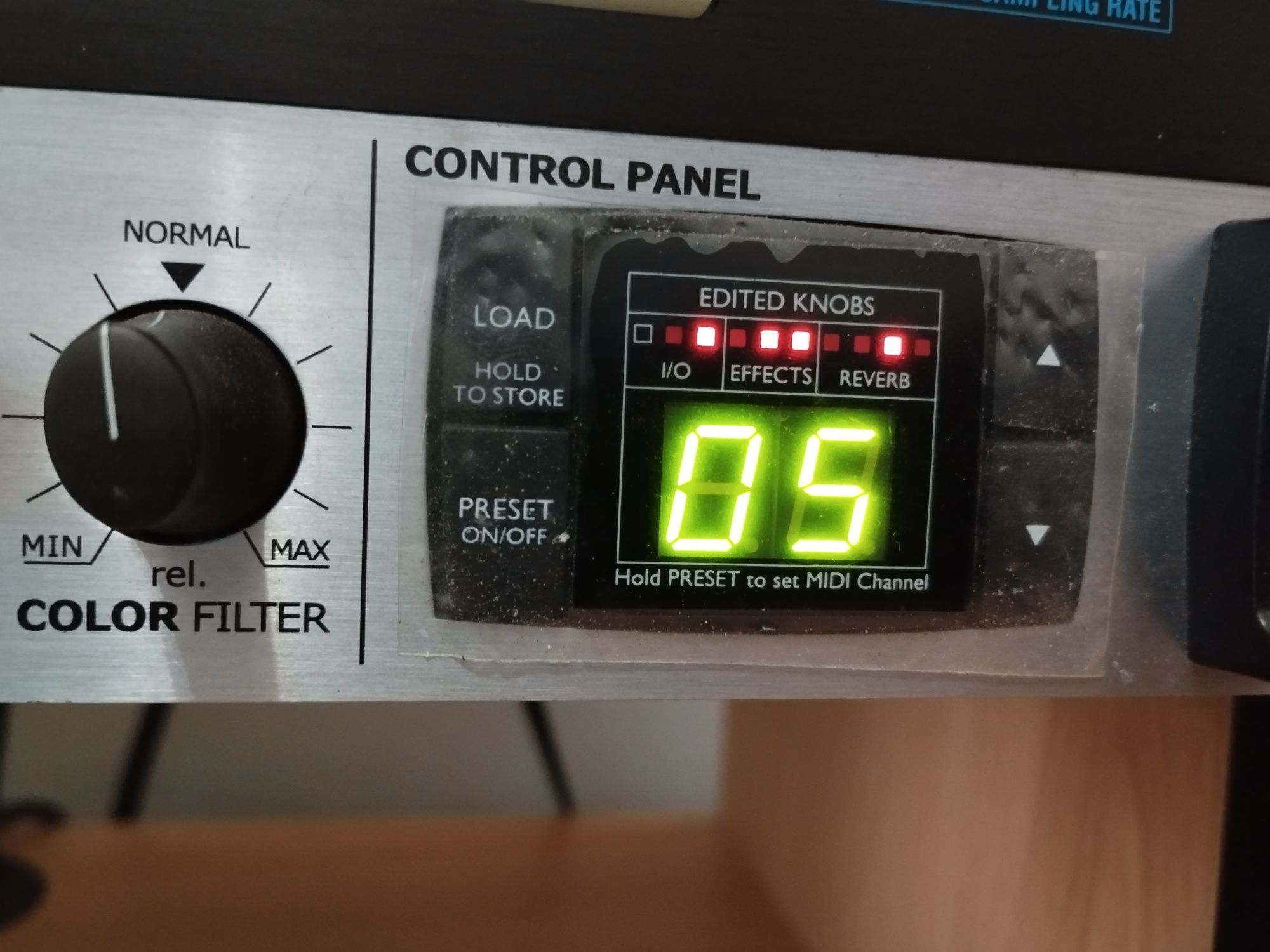 Alesis Midiverb 4