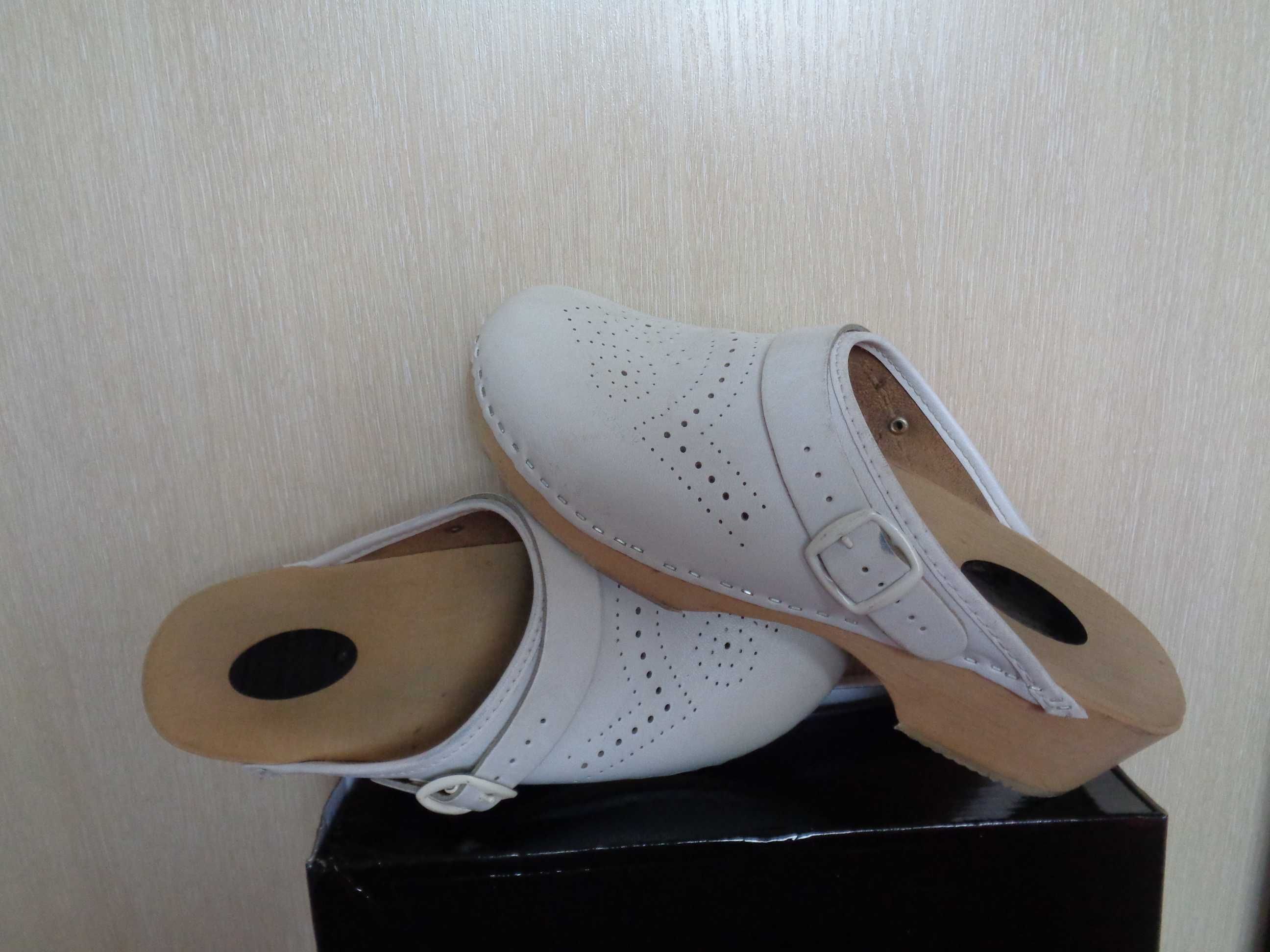 ECCOdrewniaki damskie 40