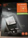 Vendo projectores c/sensor 50w