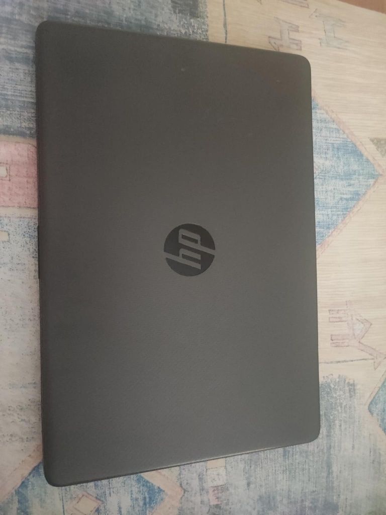 Notebook hp255g8