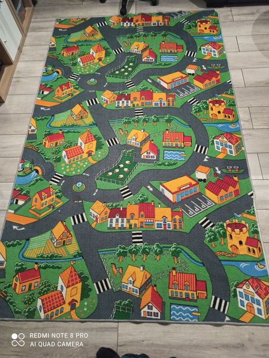 Dywan ulice, dywanik dziecięcy 246x146. Wykładzina