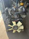 Motor Nissan Atleon B4.40