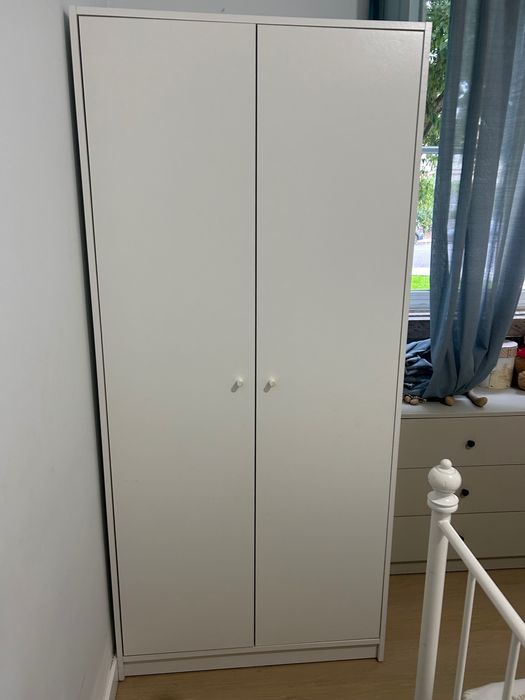 Roupeiro Ikea 40€