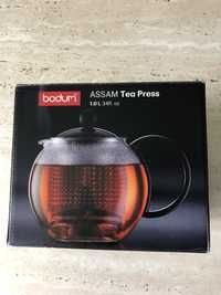 Чайник стеклянный заварочный Bodum Assam Tea press 1 л.