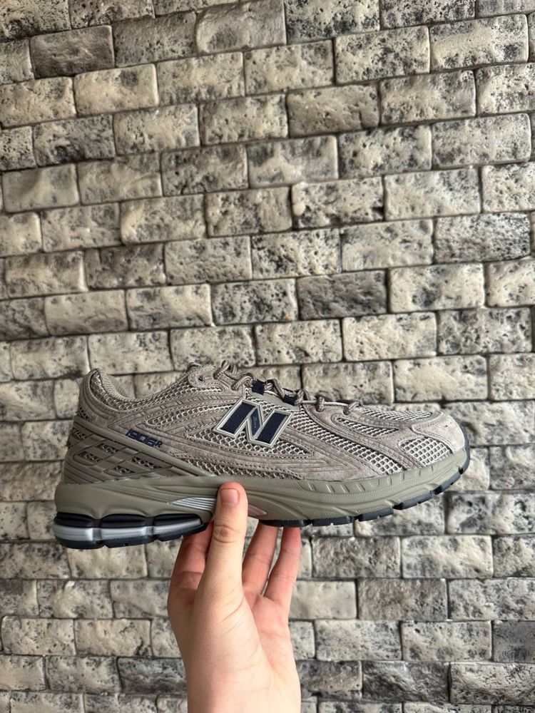 Кросівки New Balance 1906R