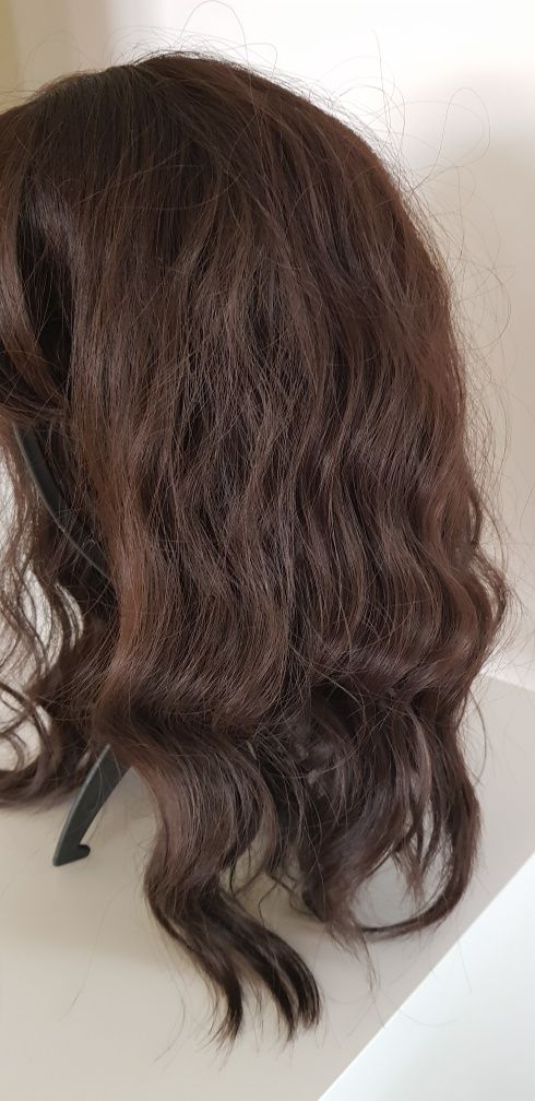 Sprzedam damską perukę nowa włosy jak naturalne ciemny brąz zestaw