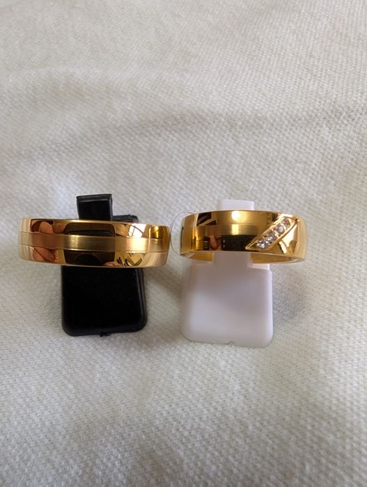 Alianças lindíssimas ouro lâminado 18k6mm