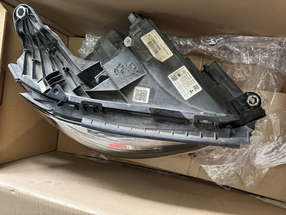 2 oticas mercedes E coupé w238