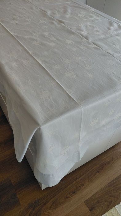 Toalha de mesa grande motivos natalícios - 3,45 x 3,00 m