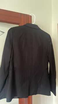 Blazer preto de rapaz H&M 11 a 12 anos 
(Usado uma vez) 
15€