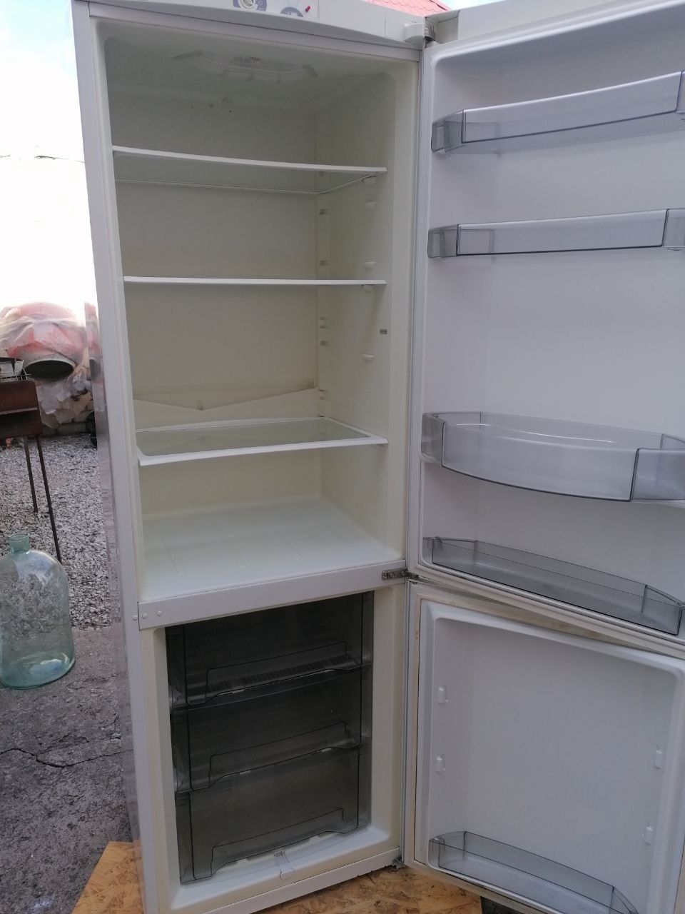 Продам холодильник Gorenje горение