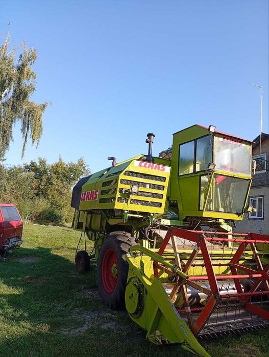 Комбайн Claas Consul