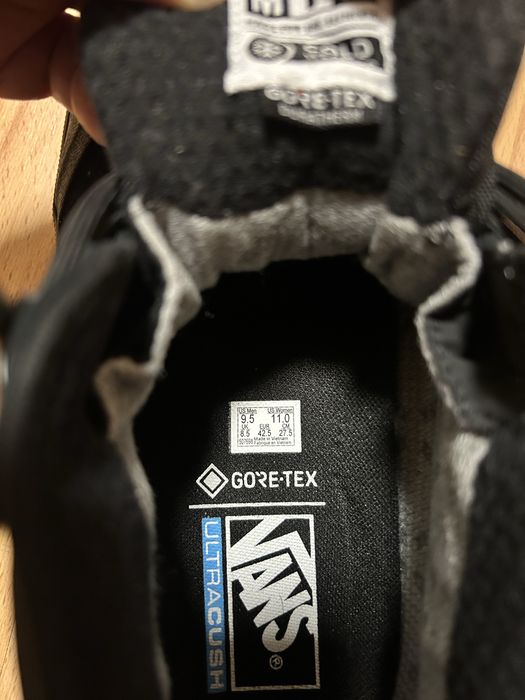Продам Vans Снікерcи MTE Half Cab GORE-TEX VN000CVMBKA1 Чорний