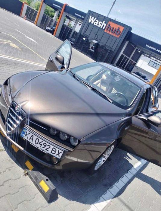 Продам своё авто alfa romeo159