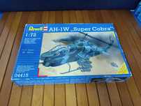 Antigo Kit da Revell Ah-1W Super Cobra Helicoptero Novo 1/72