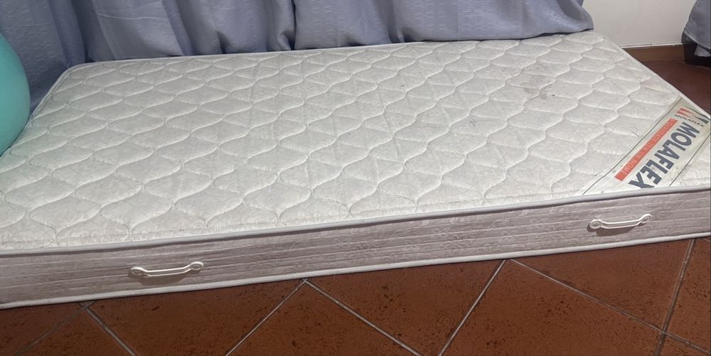 Colchao de dolteiro