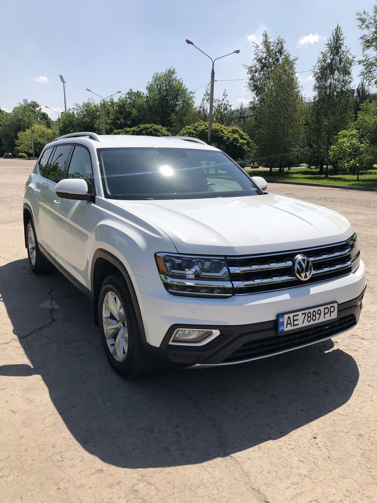 Продам volkswagen atlas