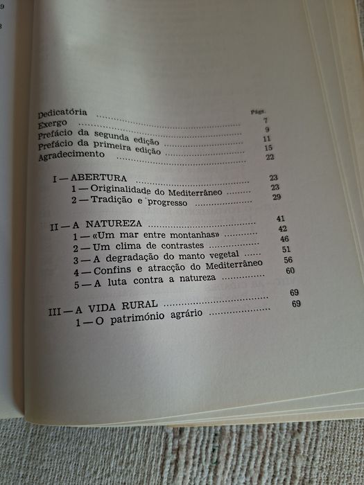 Mediterrâneo. Ambiente e Tradição Orlando Ribeiro livro muito estimado