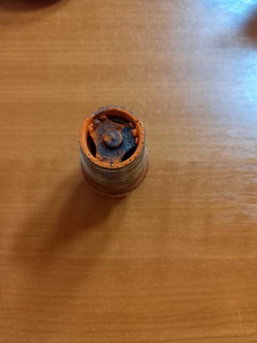 Редуктор хлопушка к газовому баллону с вентилем под него