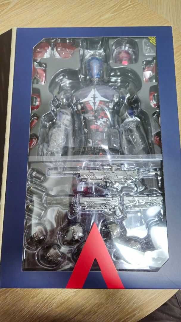 Figura Hot Toys Batman arkham knight
