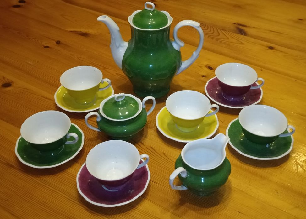 Serwis kawowy KAROLINA z czasów PRL