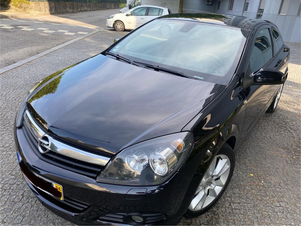 Opel Astra GTC 1.9 150 5LUG 1Dono 250milKM
