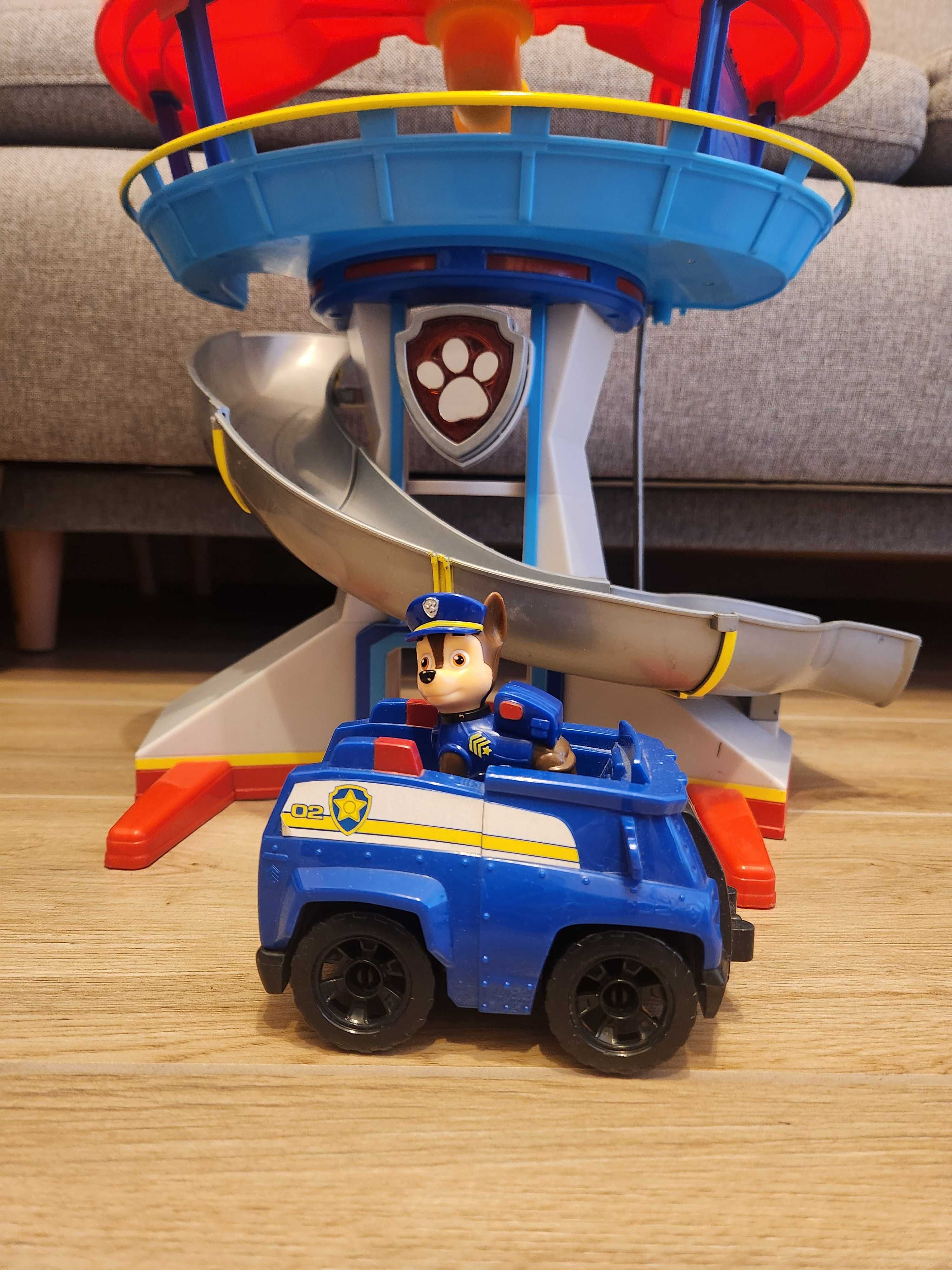 Baza ze zjeżdżalnią paw  patrol psi patrol  chase z autkiem