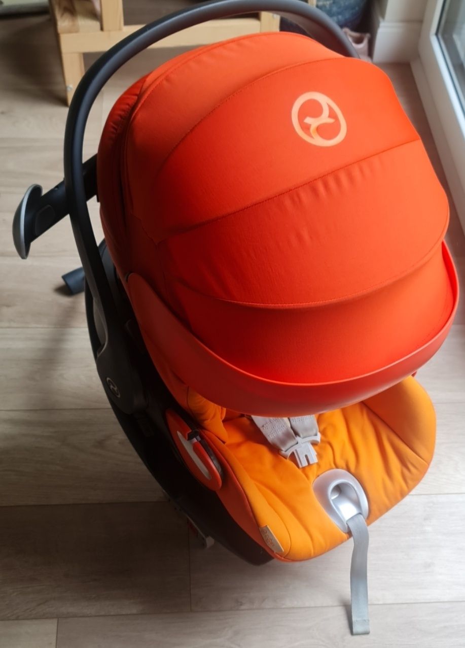 Cybex Cloud Q Fotelik Samochodowy 0-18 m-cy