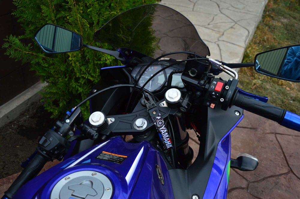 Yamaha YZF-R3 2017, ABS