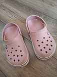 Klapki Crocs dziewczęce