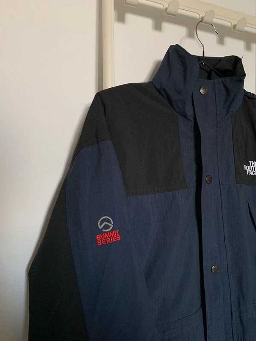 The North Face Jacket Summit Series Hiking Gore Tex Perfect Condition