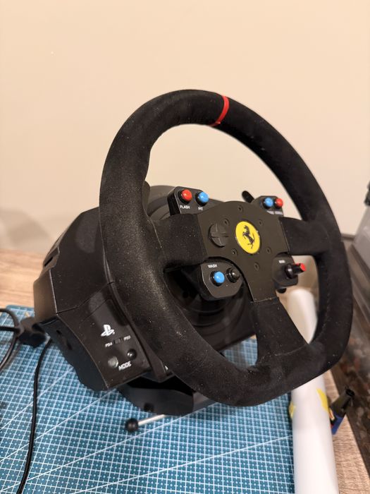 Комплект Thrustmaster T300 Ferrari Integral Alcantara + педалі T3PA