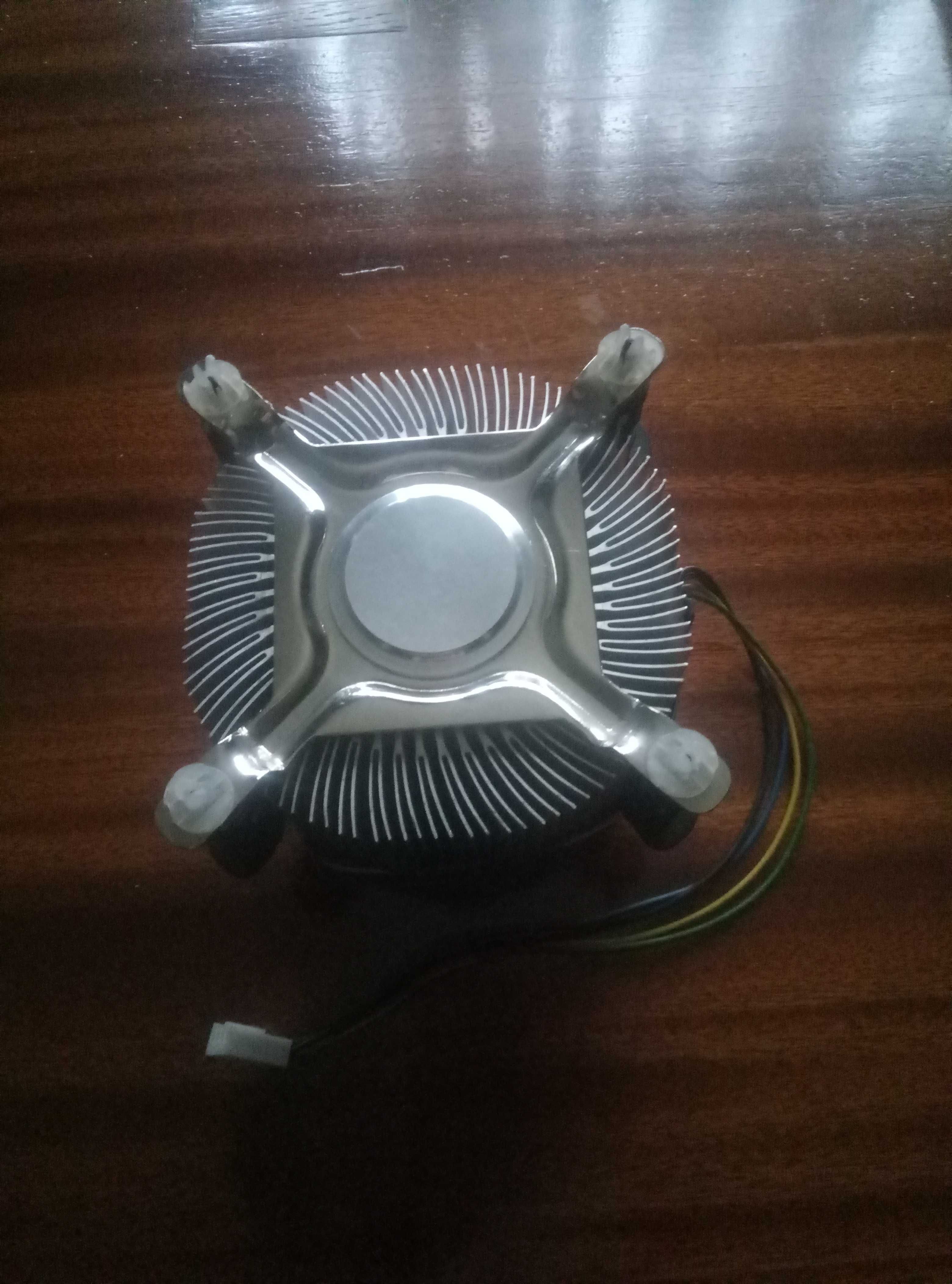 Кулер с радиатором Intel D95263-001