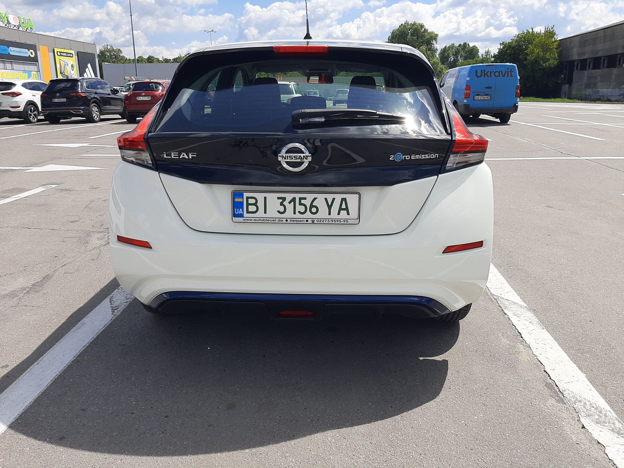 Nissan leaf 40kw. 2021