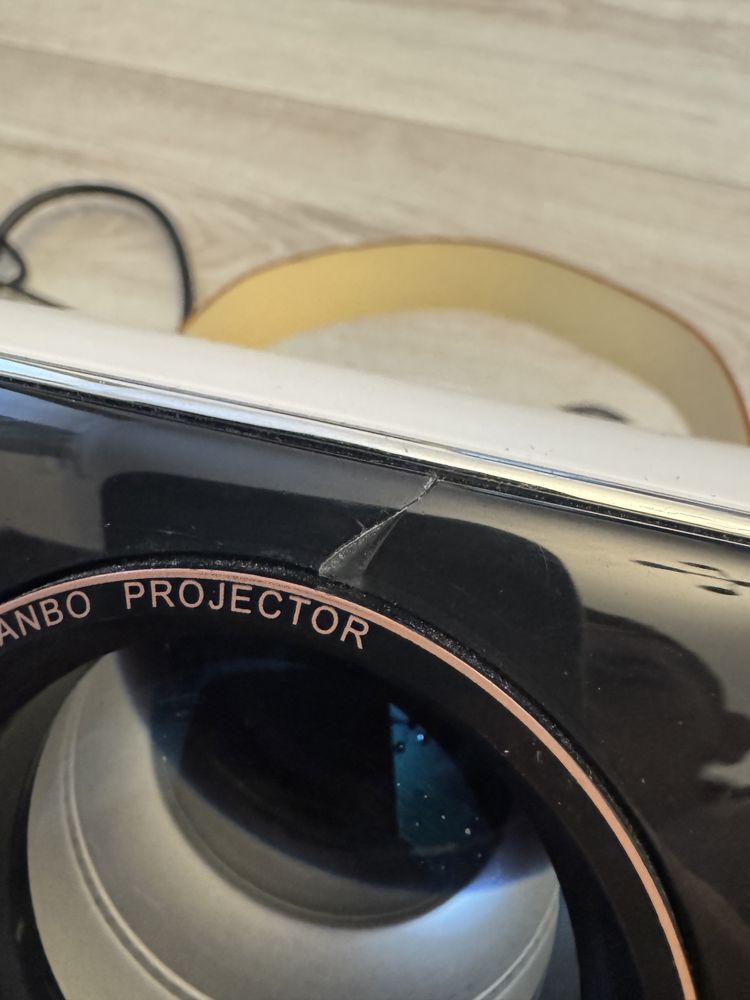 projektor Wanbo T6 Max z Androidem
