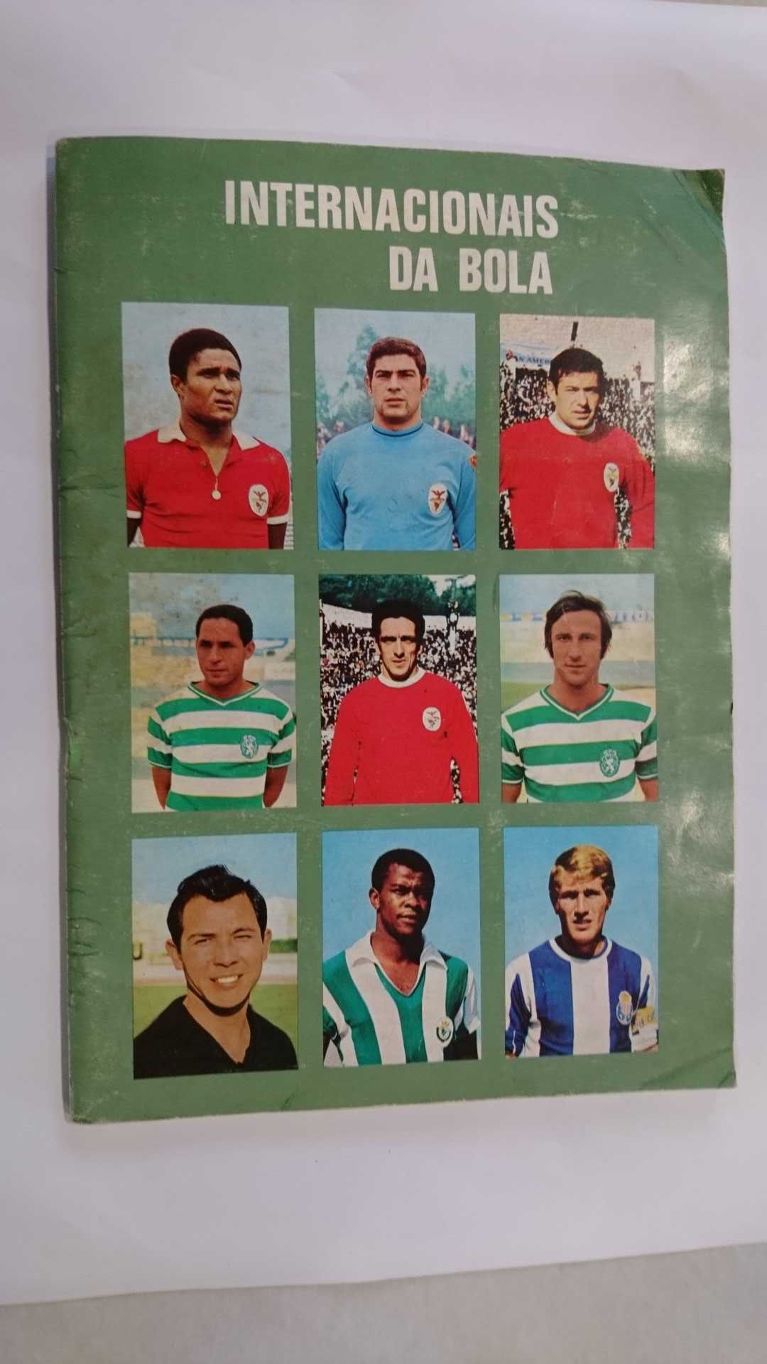 Cadernetas Futebol: Equipas e Jogadores 1967/68 + Internacionais Bola