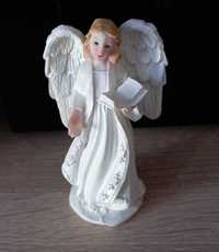 Aniołek gipsowa figurka