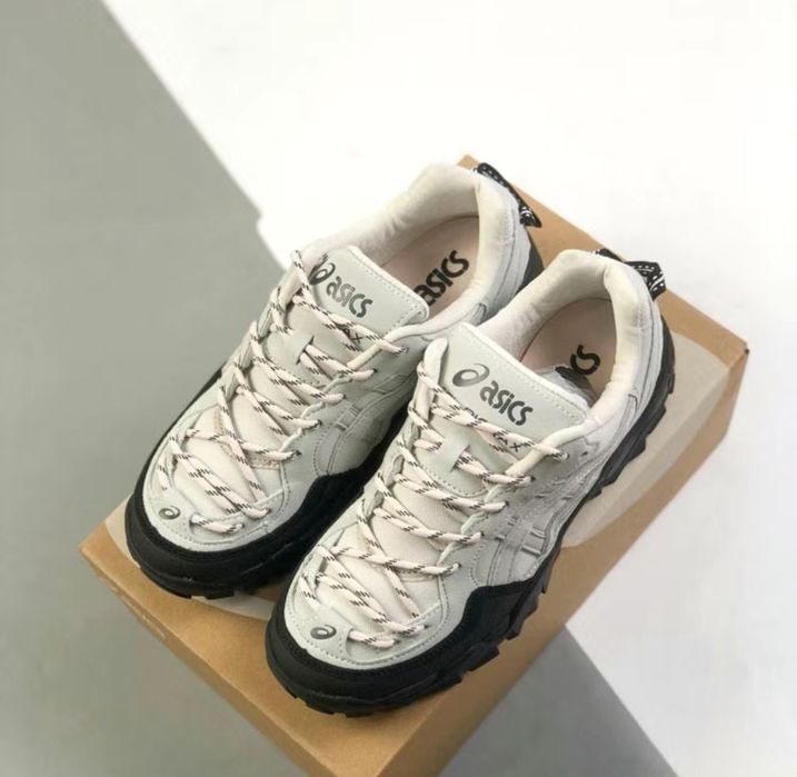 Кросівки Asics Gel-Pickax