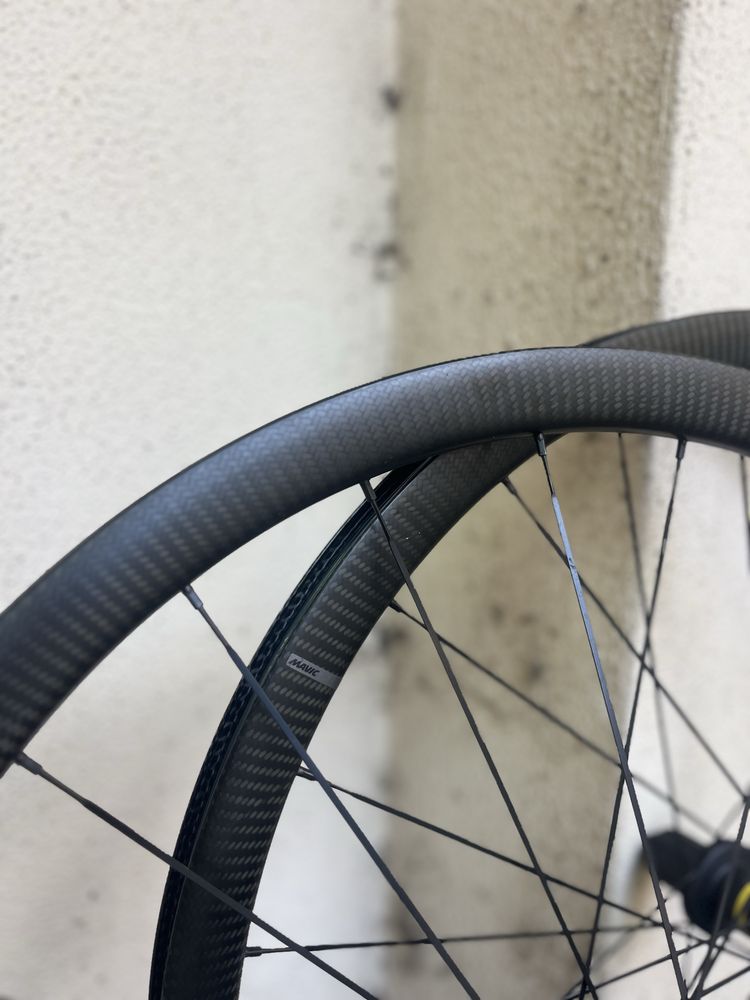 Rodas Mavic Cosmic sl 32 carbon