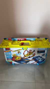 Продам новый track builder hot wheels